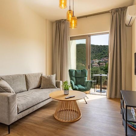 Ithaca Residence Ithaka Exteriér fotografie